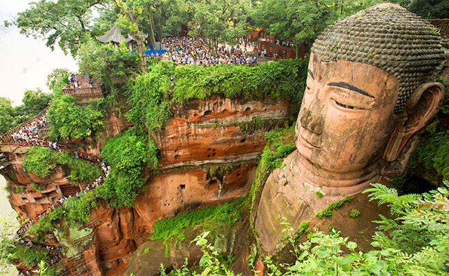 Leshan the giant Buddha 